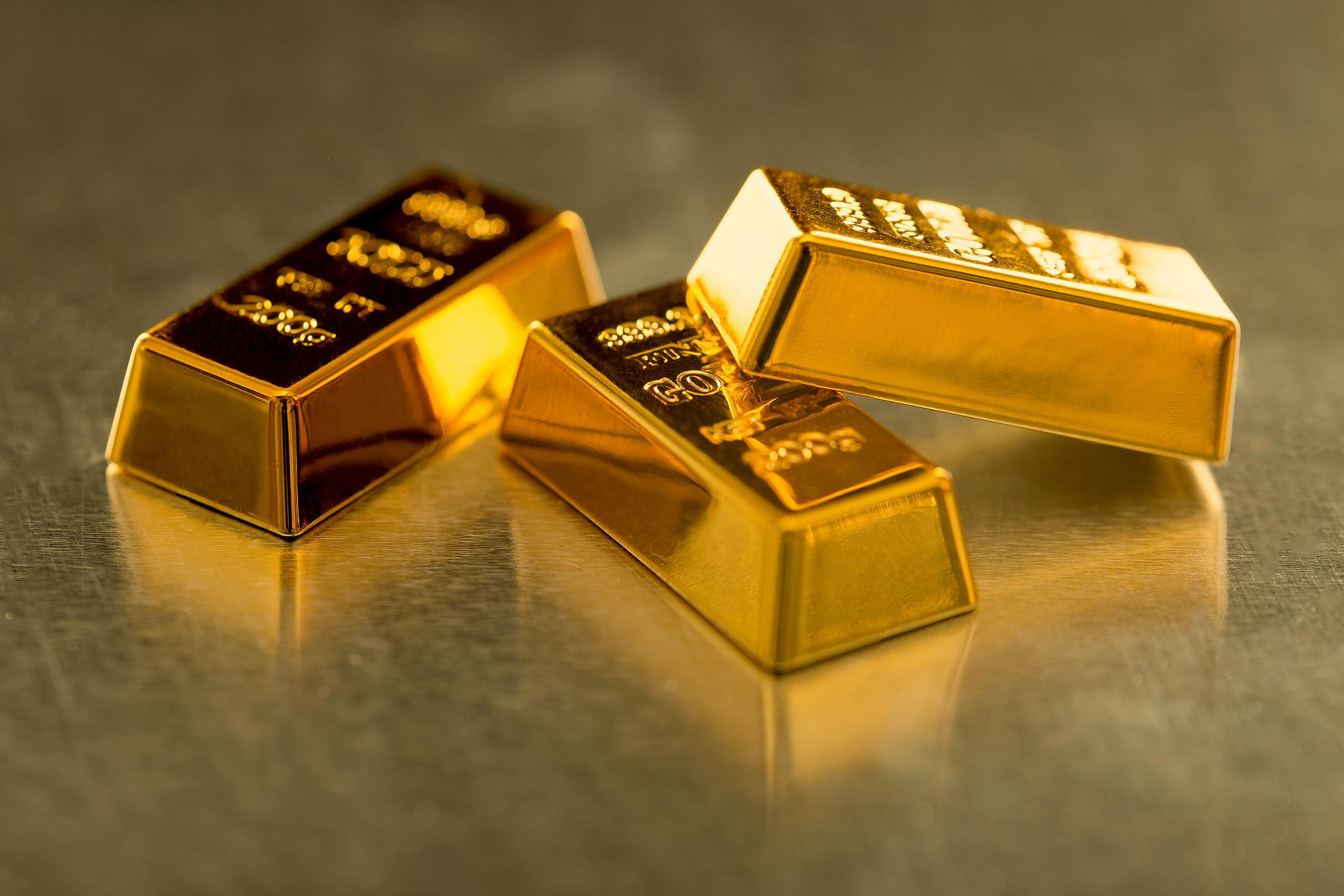 胡塞武装袭击以色列核心目标，红海航运瘫痪推升黄金避险溢价